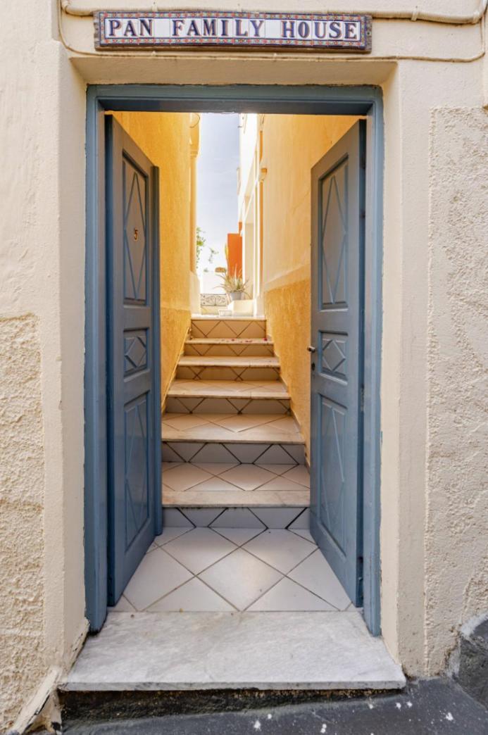 شقة Pan Family House ثيرا المظهر الخارجي الصورة